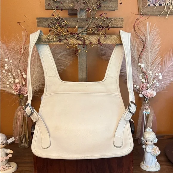 Vintage Rare Coach Slim Fat Hippie Backpack display picture 1